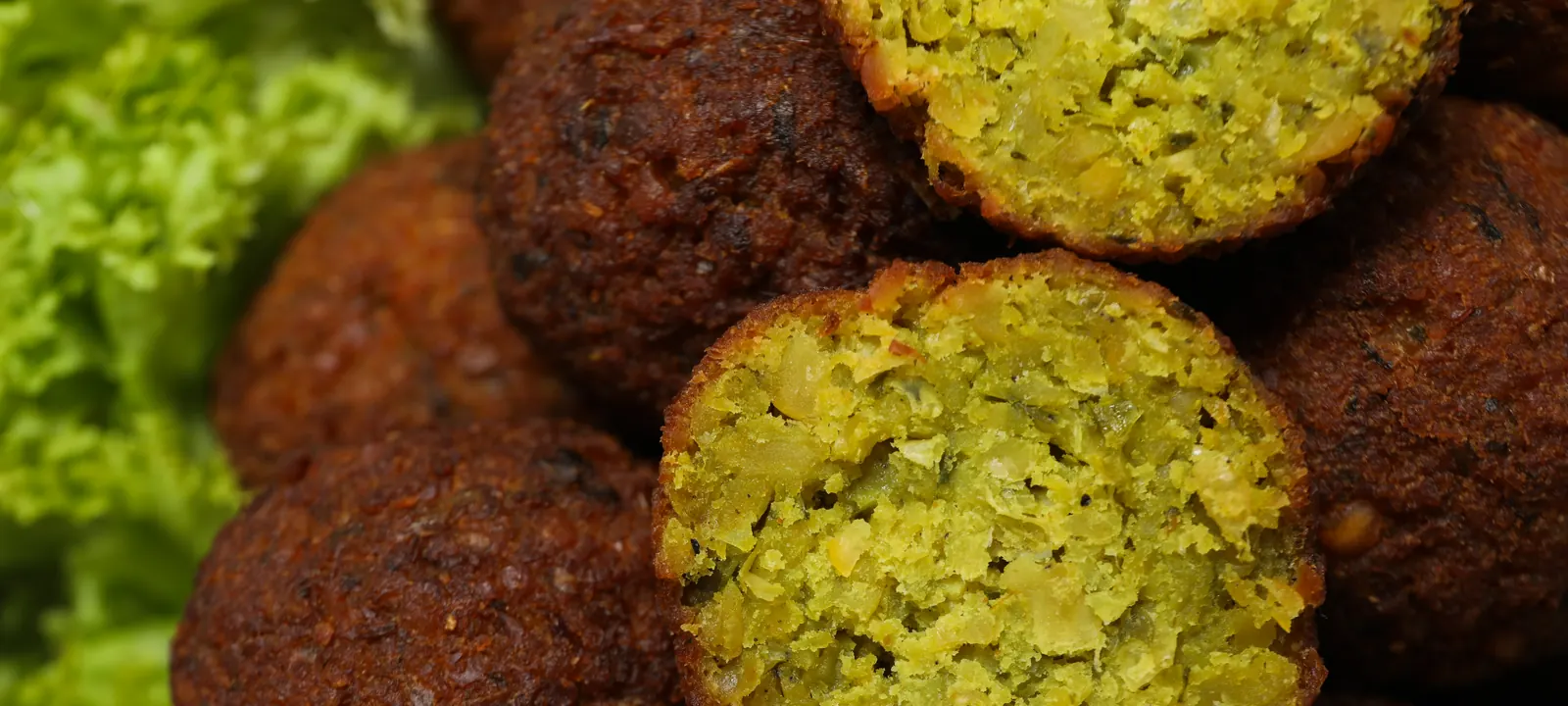 Falafel balls with fresh lettuce